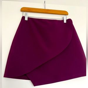 Alice + Olivia Lilia Crossover Skirt, fun & flirty, rich color
